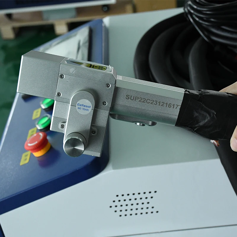 Industrial Laser Rust Remover - SUP22C Ręczna laserowa głowica czyszcząca Nowa
